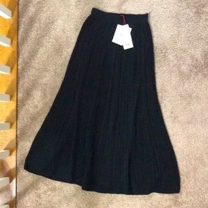 New with tags sweater skirt